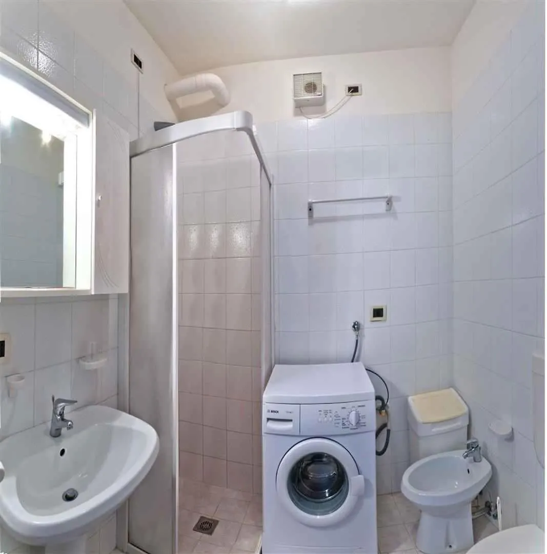 Apartment In Bibione 24410
