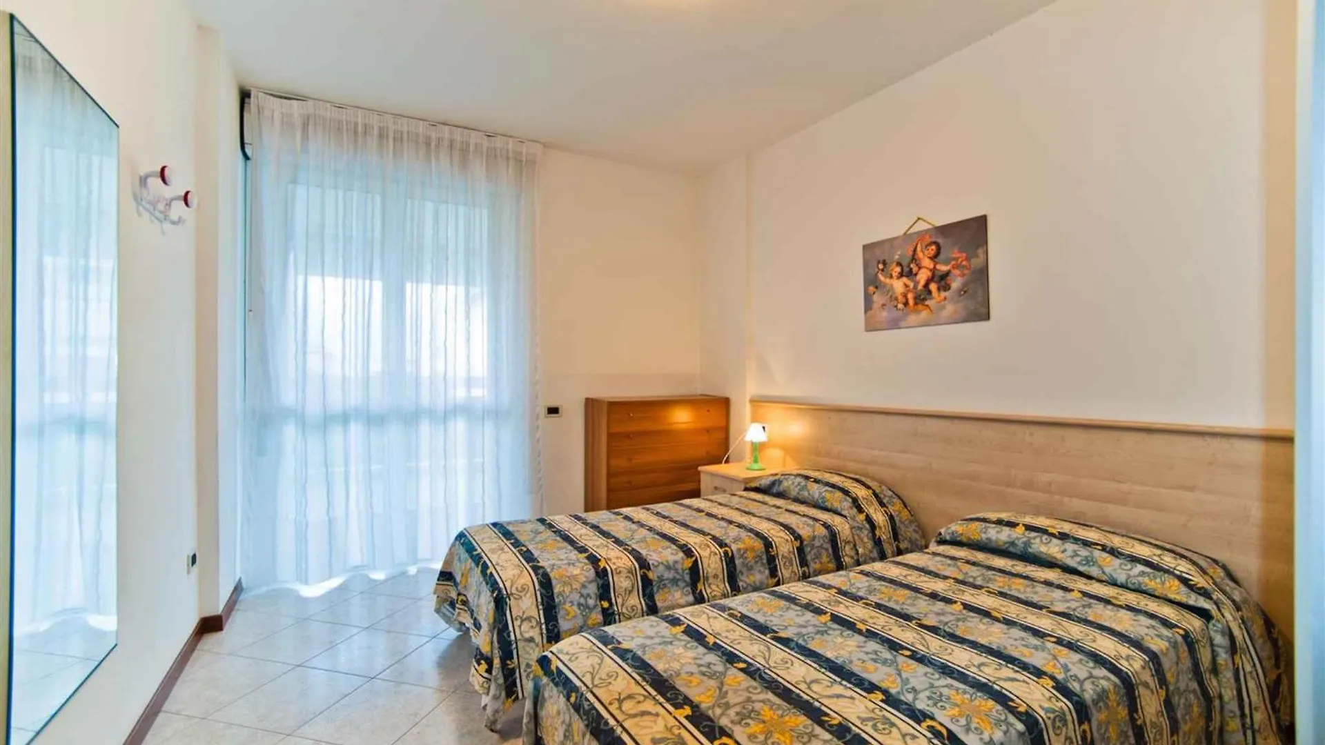 Apartment In Bibione 24410